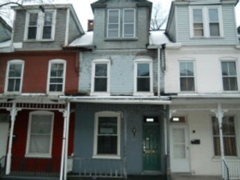 2216 Logan Street