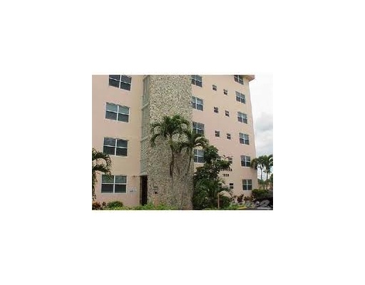 1830 DIXIANNA ST # 102