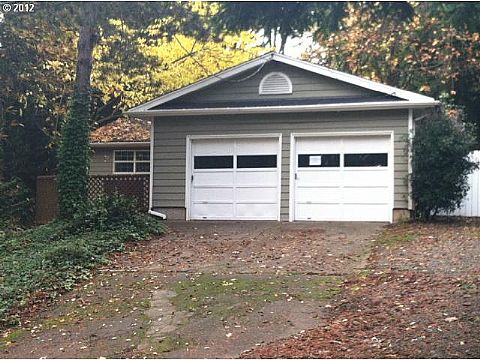 2075 Sw Mossy Brae Rd