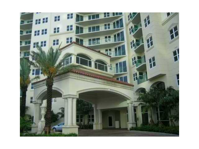 19900 E COUNTRY CLUB DR # 901
