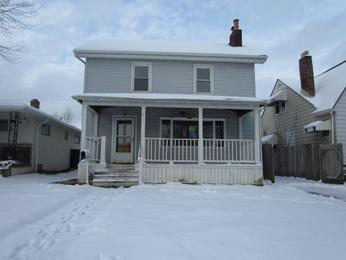 683 Racine Ave