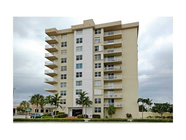 1401 S OCEAN DR # 306