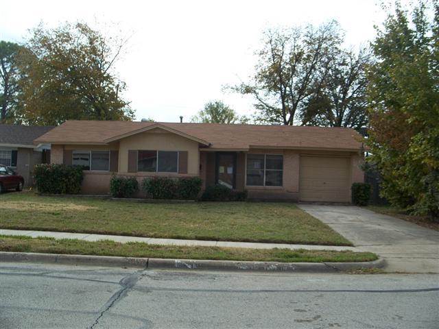 2826 Posey Dr