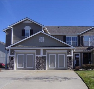 602 SW Shadow Glen Ct