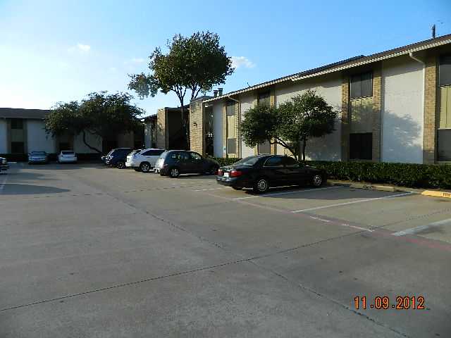 5717 Harvest Hill Rd Apt 2033