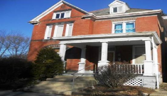 1010 Franklin Avenue