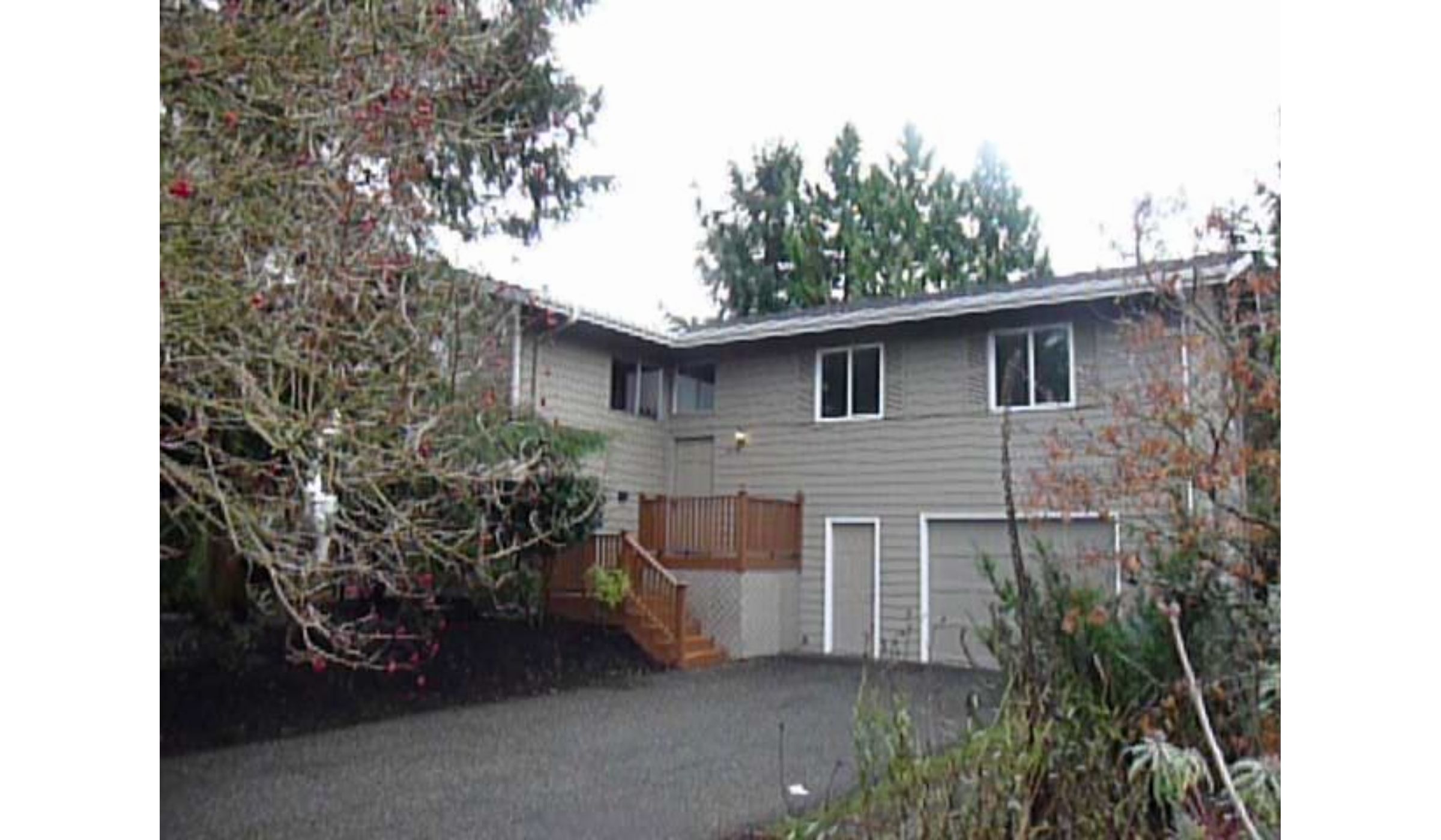 2818 Larlin Dr