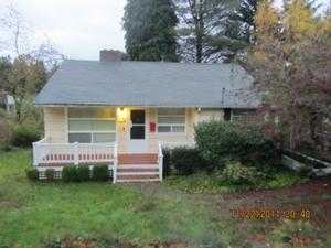 5730 38th Ave Ne