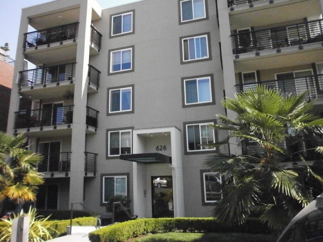 626 4th Ave W Apt 303