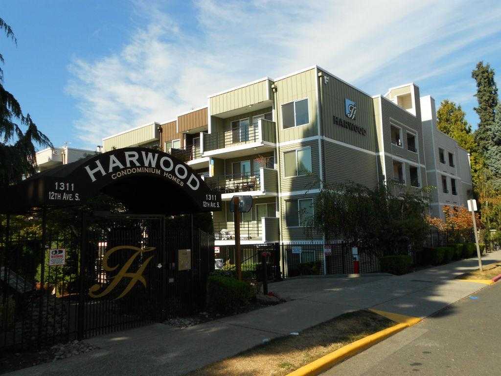 1311 12th Ave S Apt A105