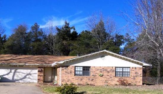 9 Monroe Ct
