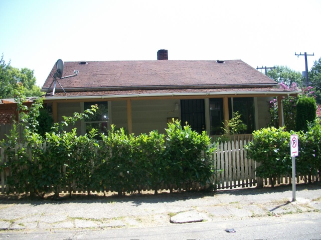 4092 Letitia Ave S