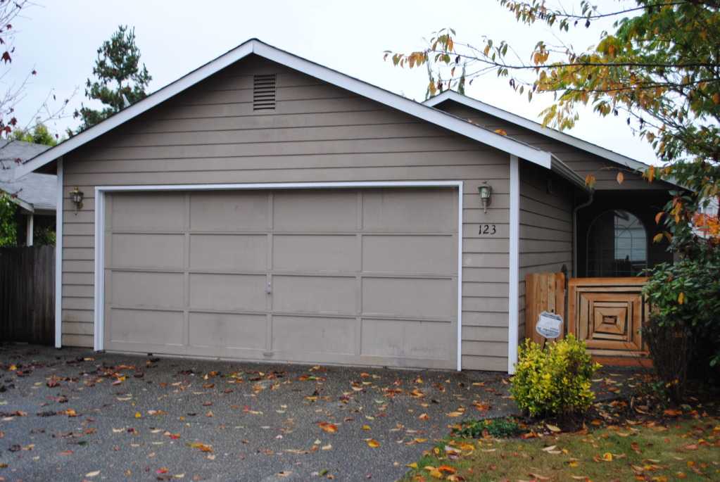 123 95th Ave Se