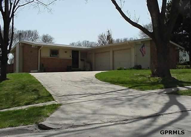 9667 Corby St