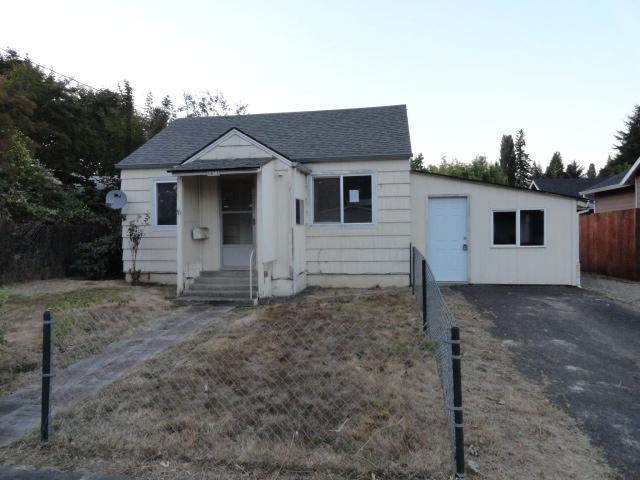 1611 Pacific Ave