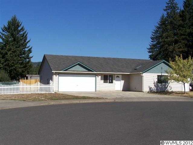 4656 Mahogany Ln