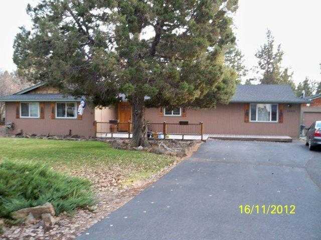 20925 Greenmont Dr