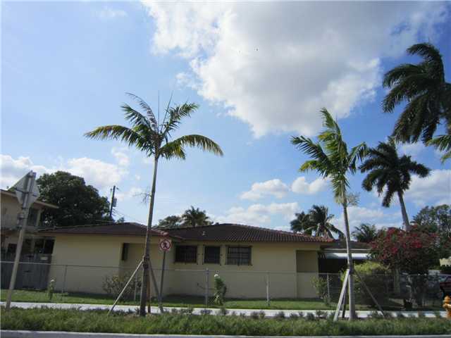 1090 NE 81 ST
