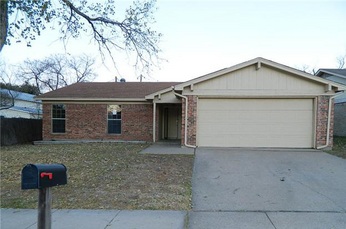 7005 Woodway Dr