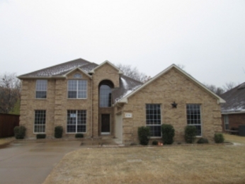 5744 Derek Way