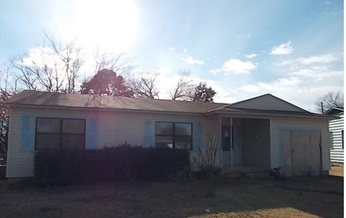 1815 Dory Ln
