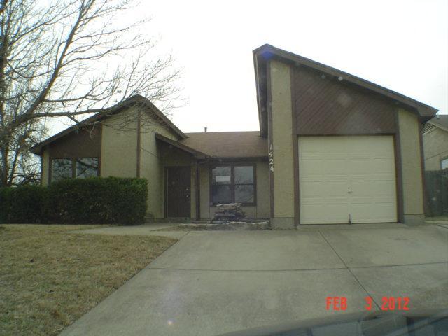 1424 Forest Valley Dr