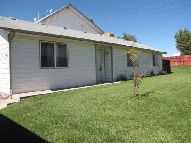 395 Sunnyside Crt E