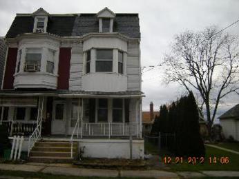 44 N East St