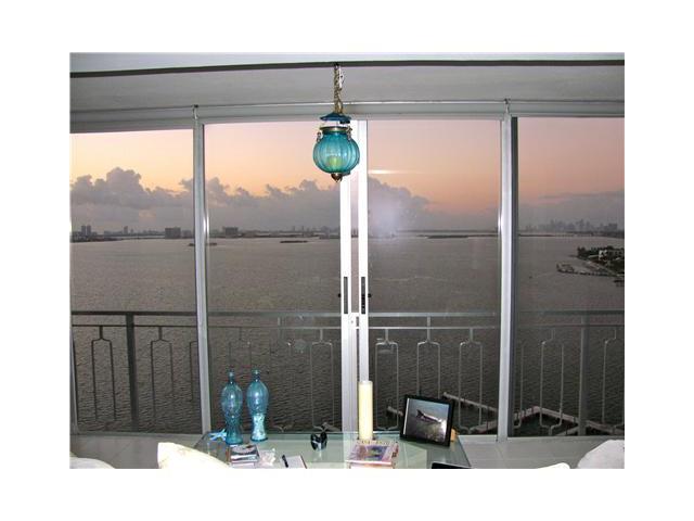 11111 BISCAYNE BL # 18C