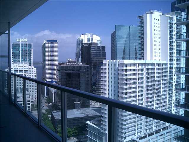 1111 SW 1 AV # 2815-N