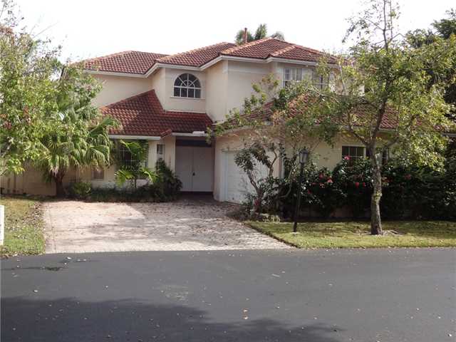 10933 SW 153 CT