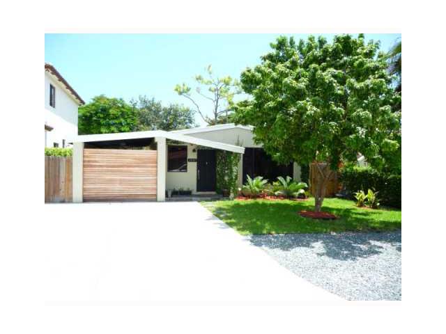 7135 SW 83 PL