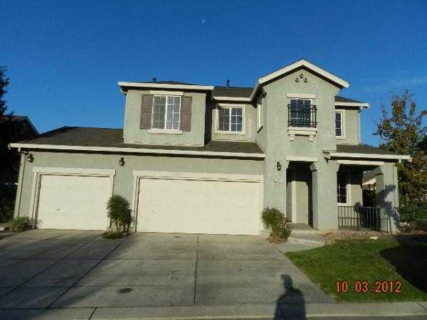 201 Waters Edge Dr