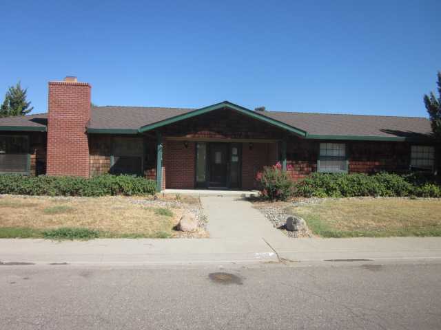 108 Country Club Dr