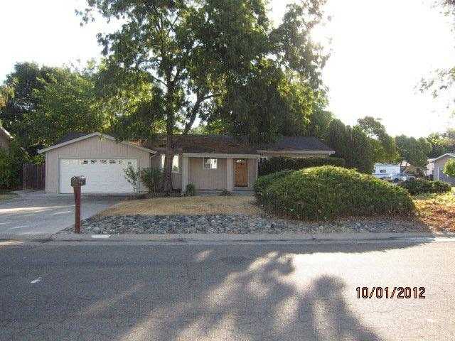 8589 Hilton Way