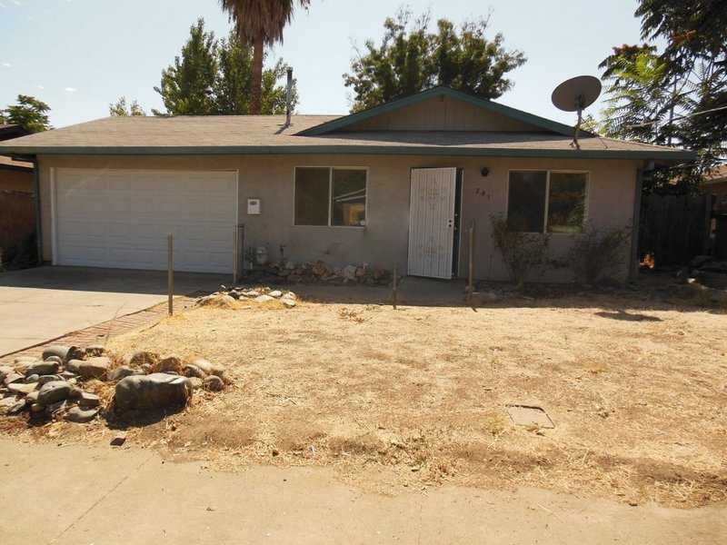 741 Gardella Ave