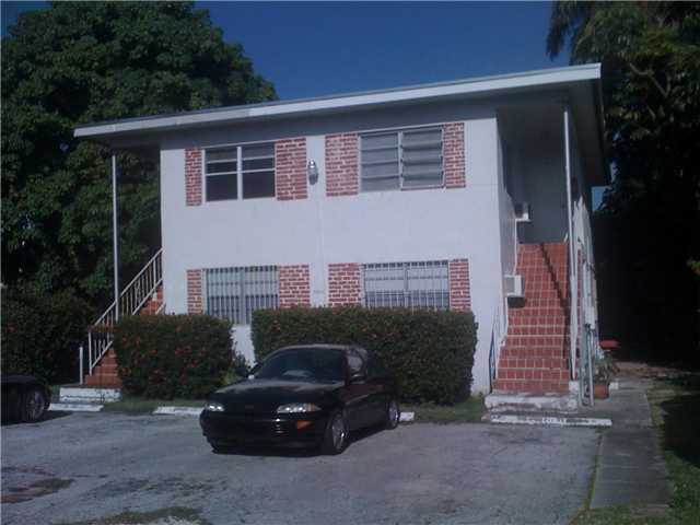 7836 NE BAYSHORE CT