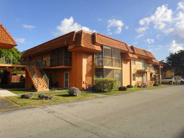 7021 SW 129 AV # 4