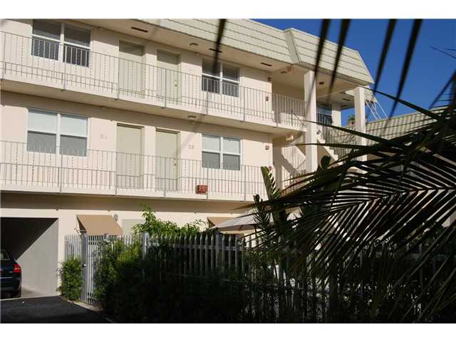 650 NE 61 ST # 10