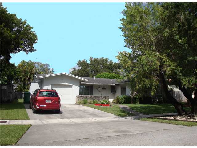 12463 SW 104 LN
