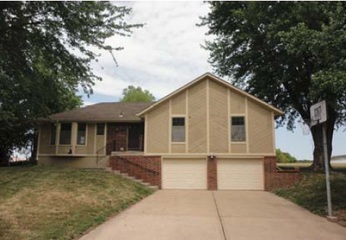 3604 SW 9th Street Ct