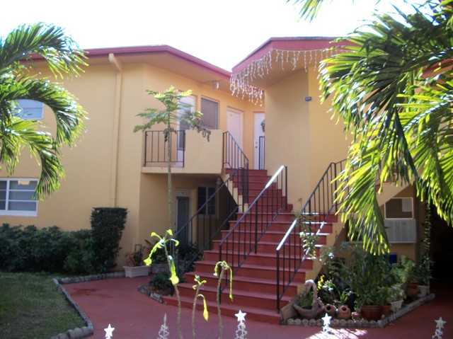 1711 MIAMI GARDENS DR # 123