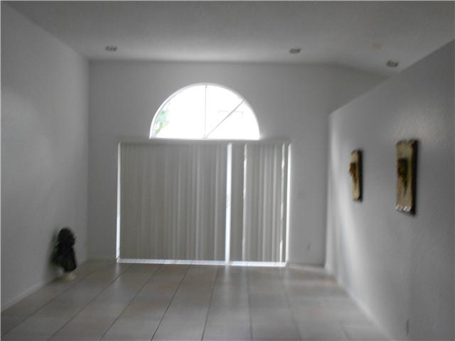 17622 SW 8TH CT