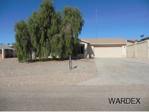 3525 Whitecap Dr