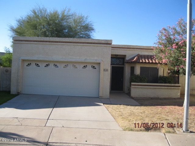 2141 W Nopal Ave