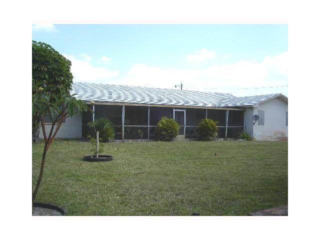 615 NW 4TH CT