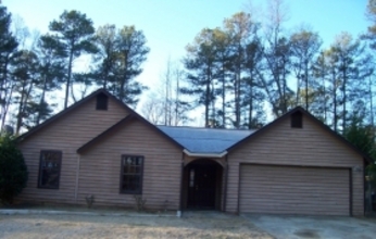 2533 Mistletoe Ln