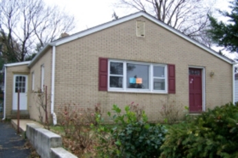 3 Lea Road