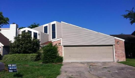 610 Shady Brook Drive