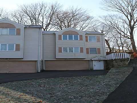 4 Hill Ct # A